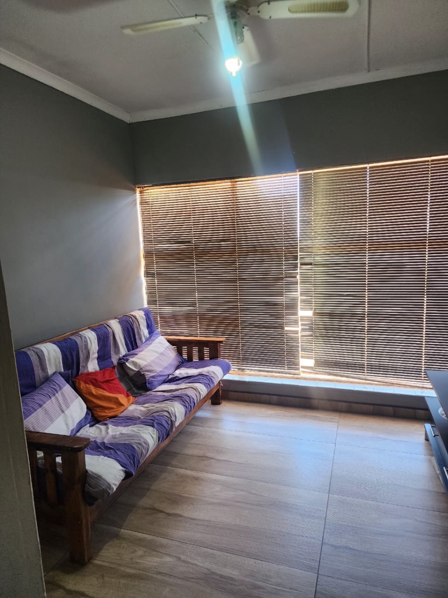 3 Bedroom Property for Sale in Manzil Park North West